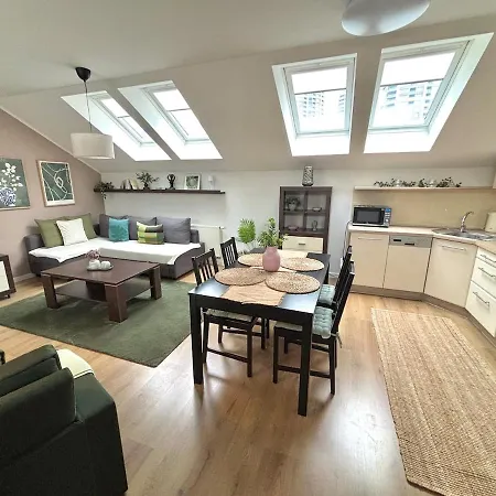 Cozy For Couples, Friends & Families * Bratislava
