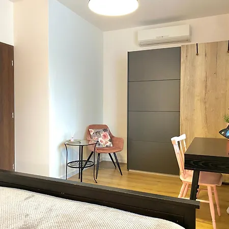 Cozy For Couples, Friends & Families شقة