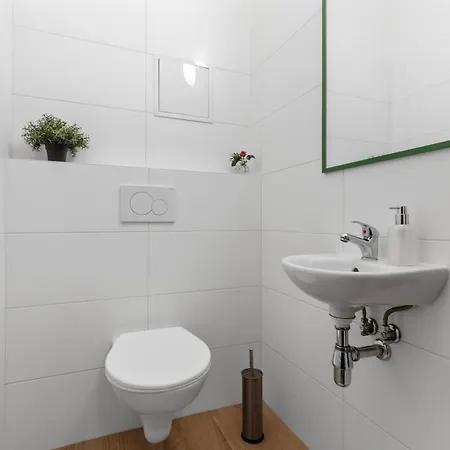 Cozy For Couples, Friends & Families Bratislava