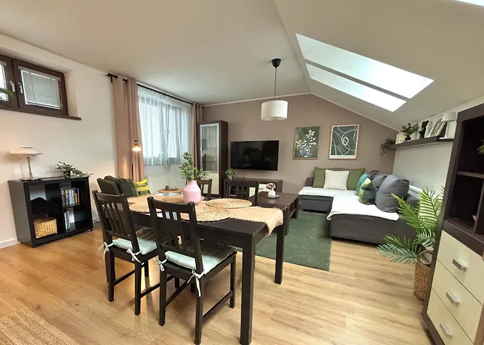 Cozy For Couples, Friends & Families Апартаменты