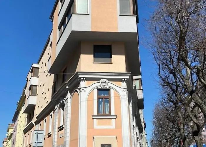 Cozy For Couples, Friends & Families Appartamento *